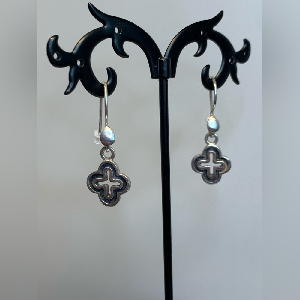 Silpada Vintage Rare Sterling Silver Oxidized Shadowbox Cross Dangle Earrings